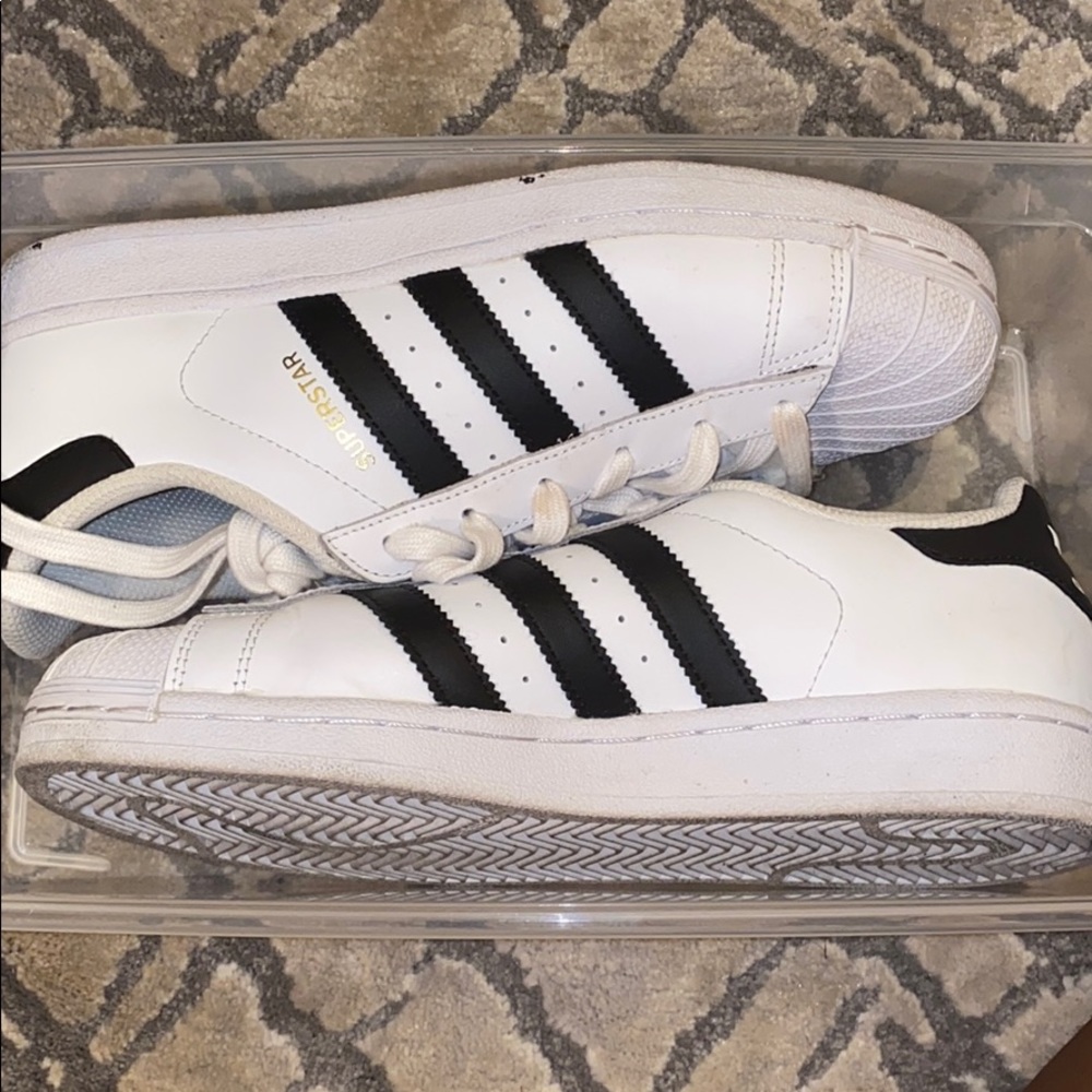 Adidas superstar
